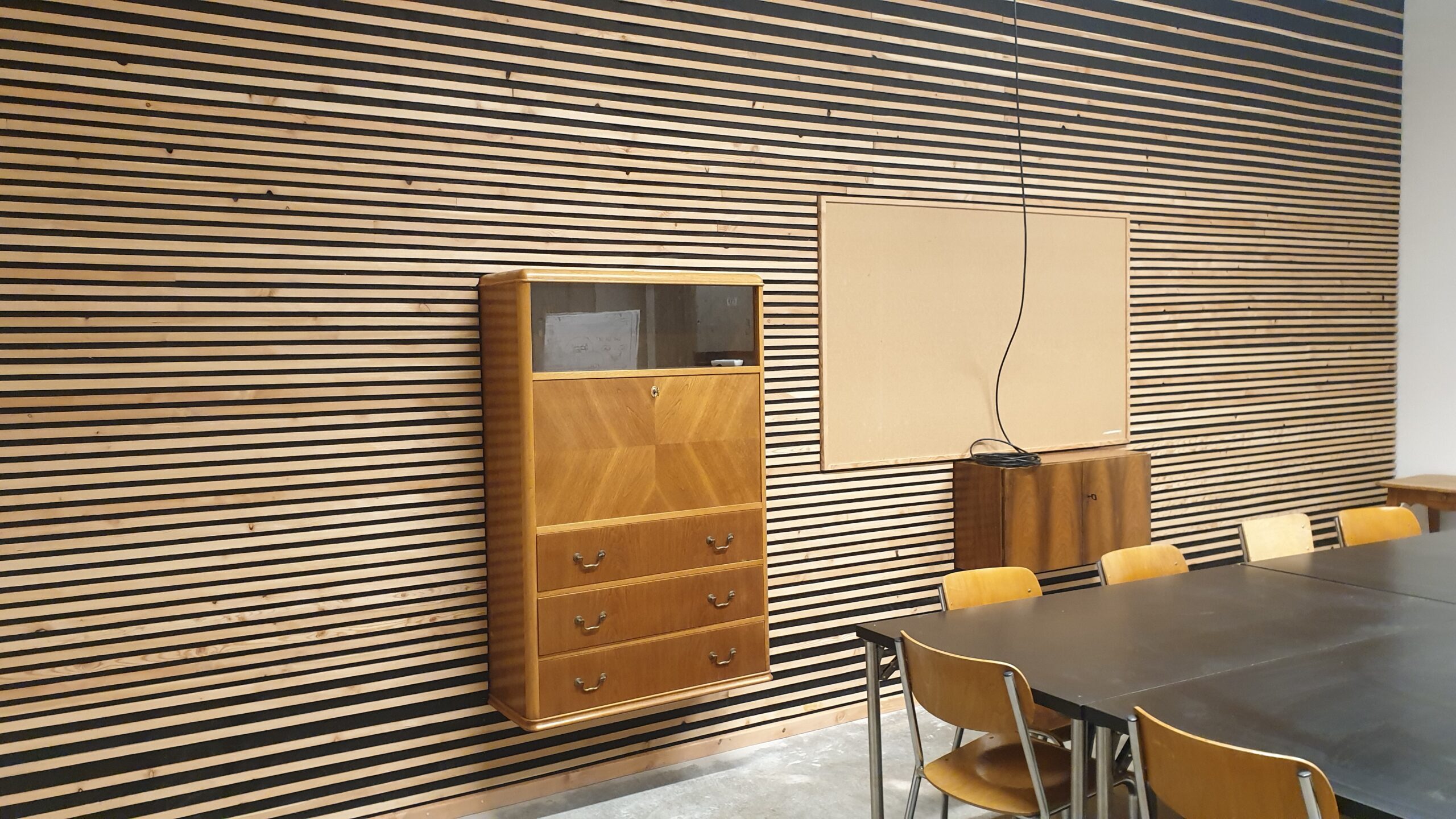 Bessere Akustik im Sitzungszimmer I